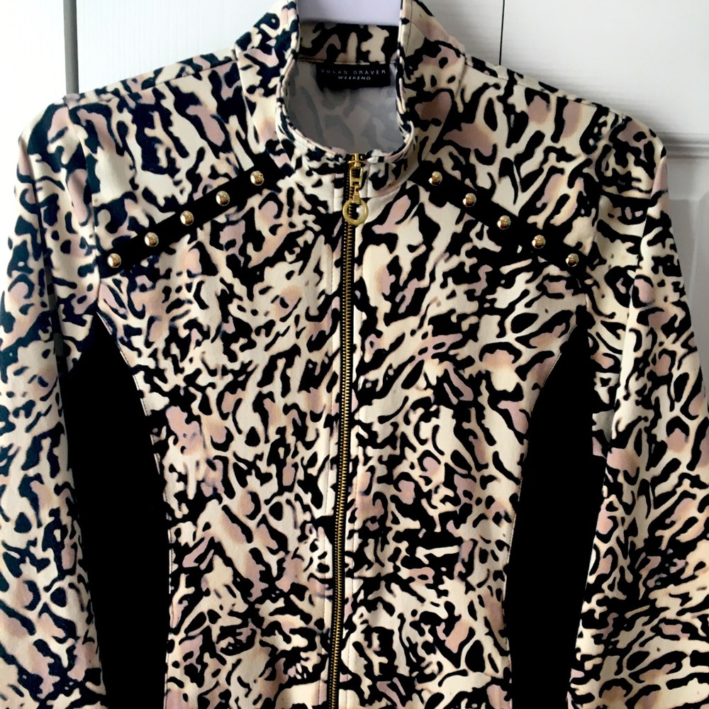 Susan Graver Weekend Athletic Zip Up